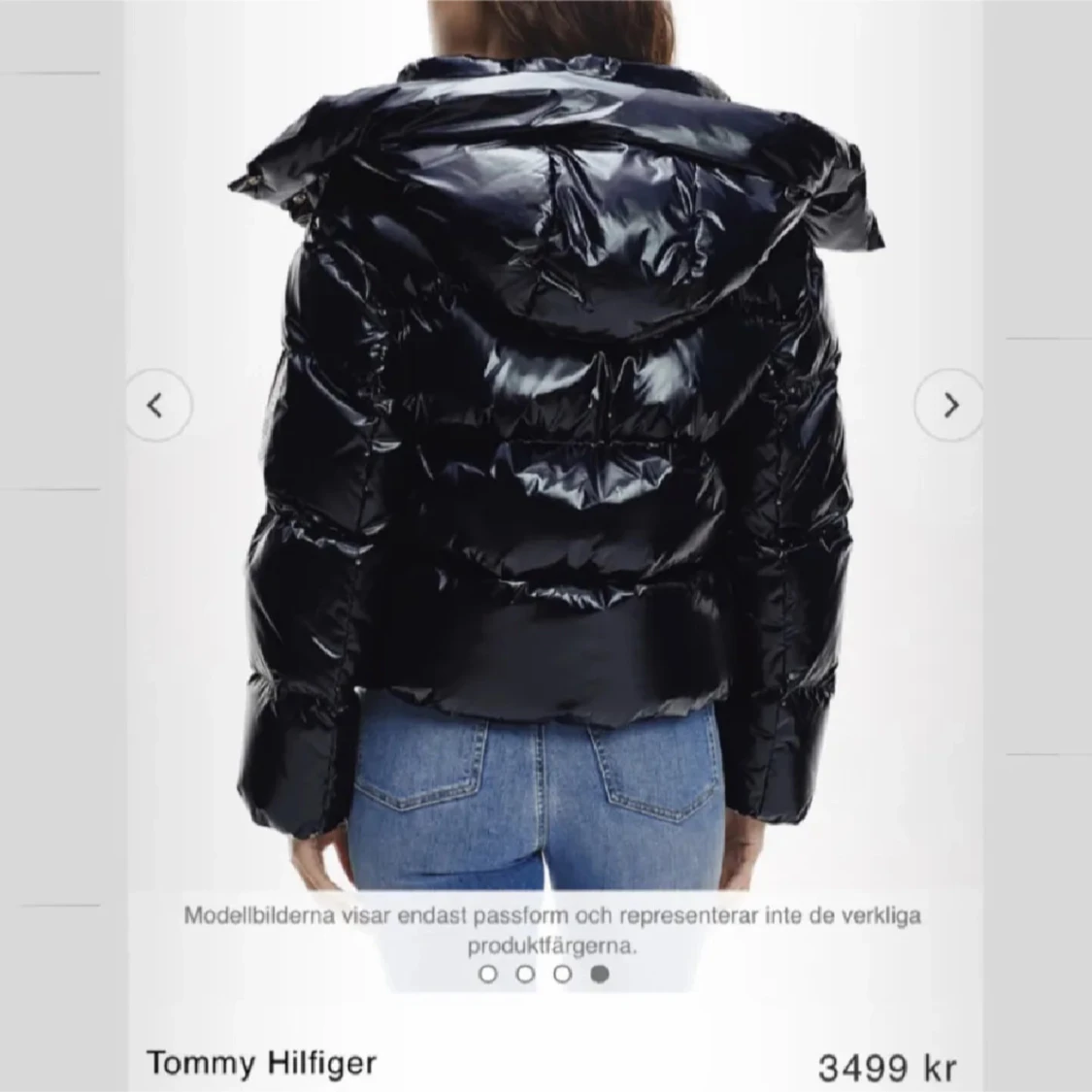 Svart pufferjacka från Tommy Hilfiger - 90