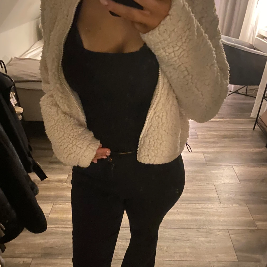 Beige/vit teddyjacka 