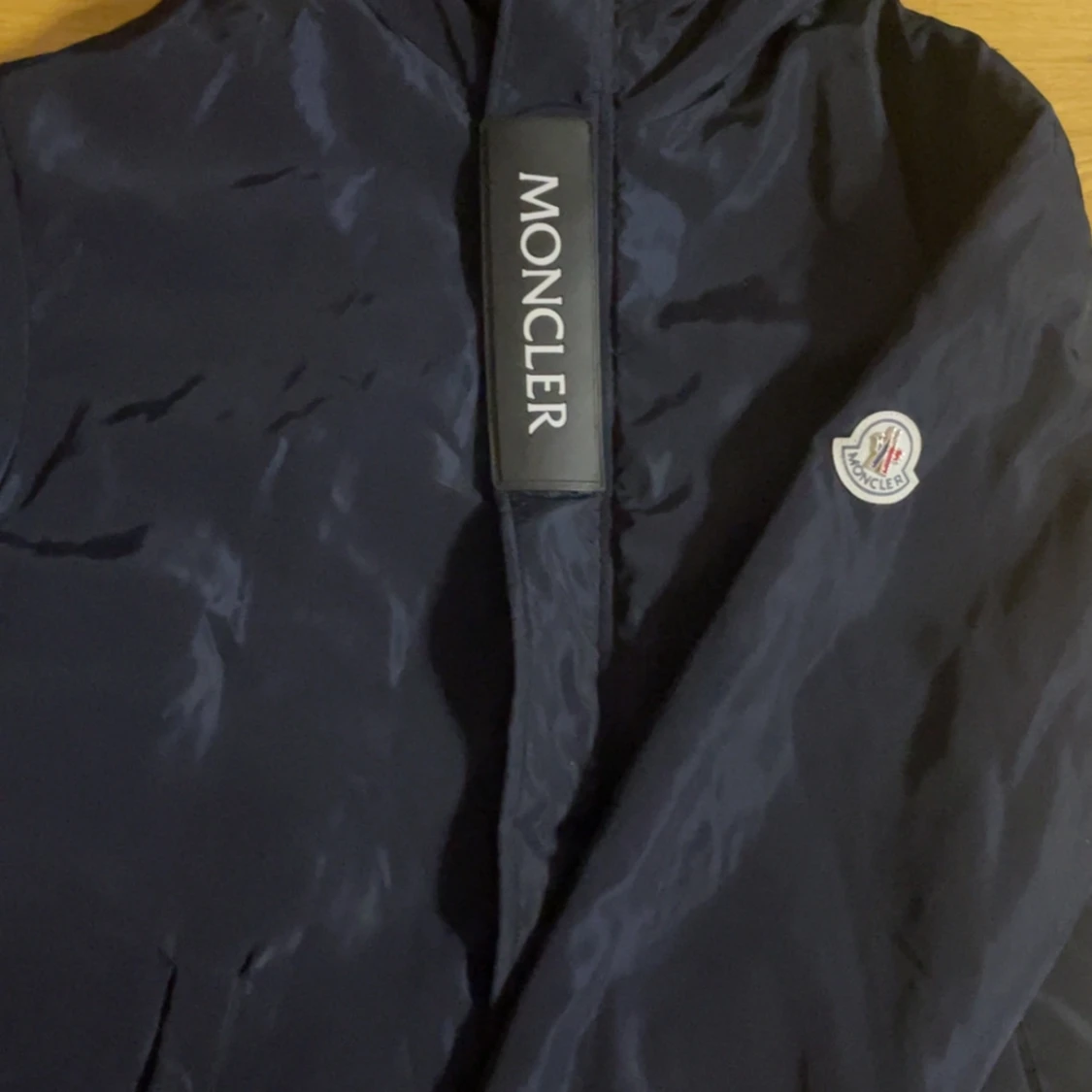 Mörkblå jacka från Moncler