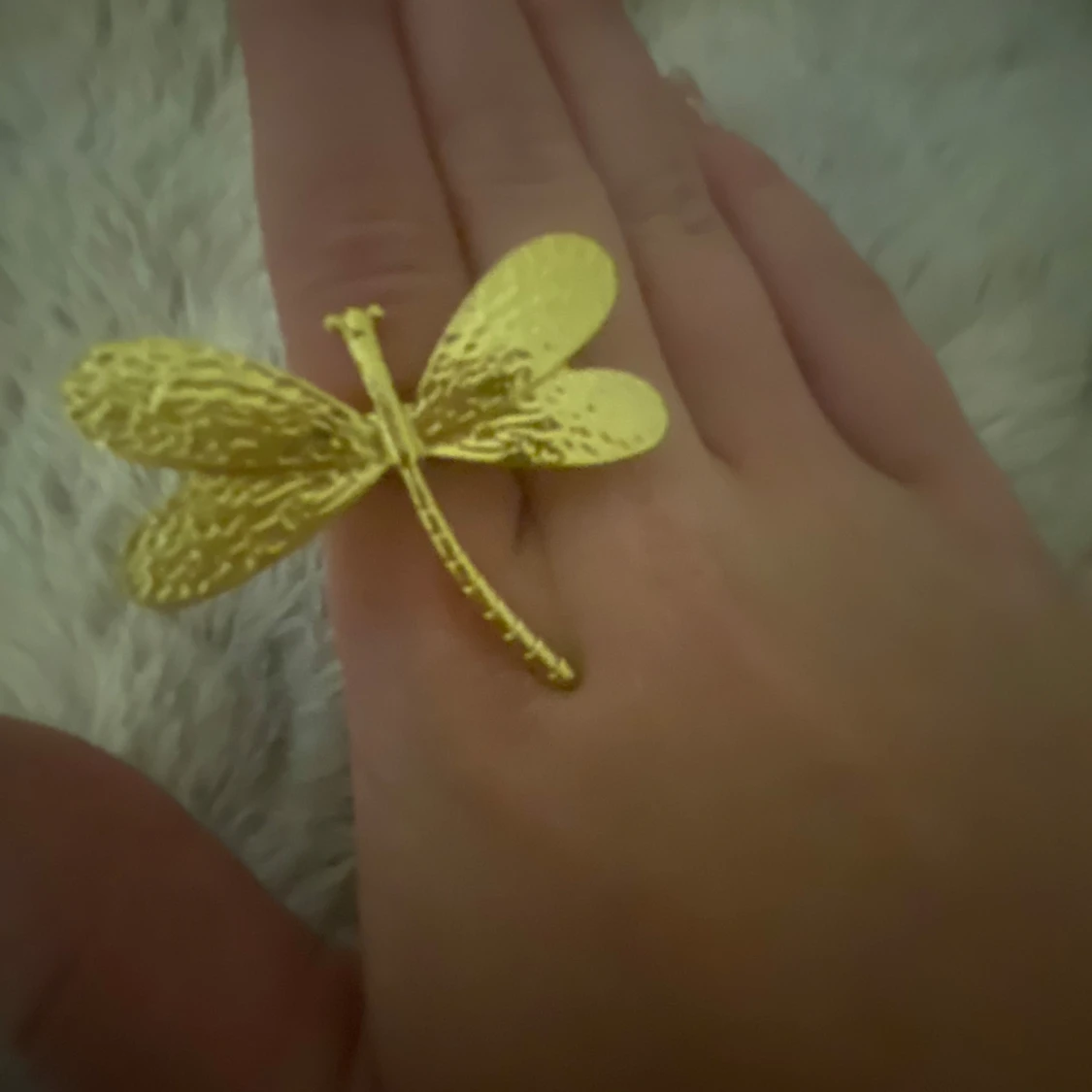 Guldfärgad trollsländering - 91