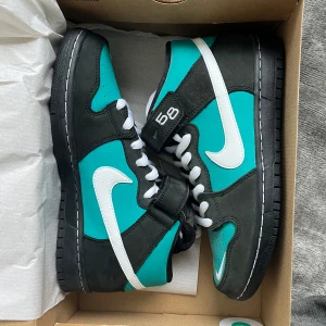 Nike SB Dunk “Griffey” - Helt nya. Last sale stockx = $270