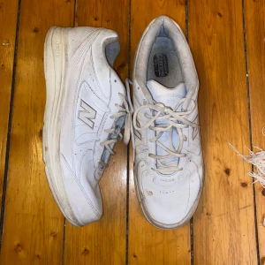 New Balance  - New balance skor storlek 50  Bra skick Snabb affär pruta gärna 