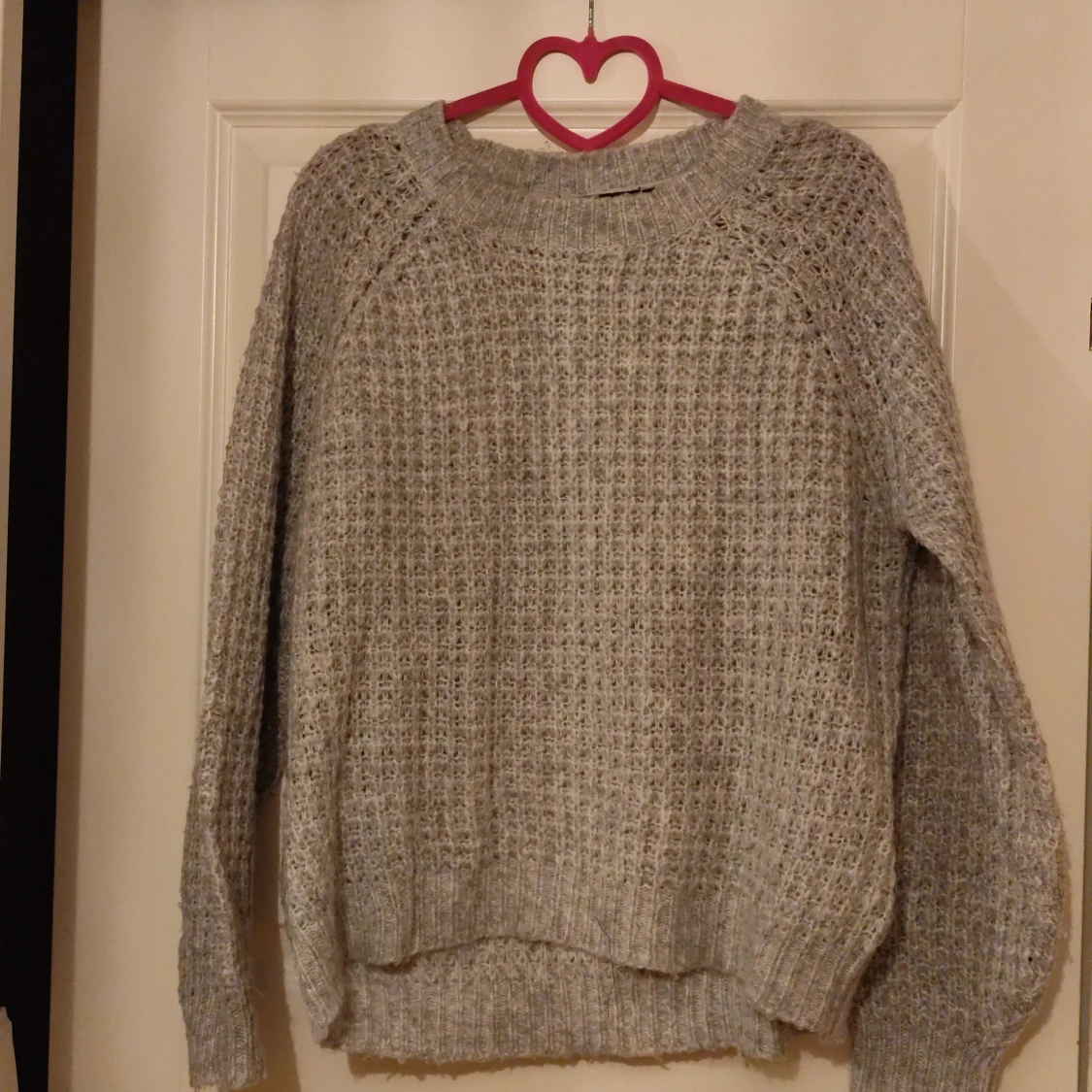 Grå stickad tröja från 157