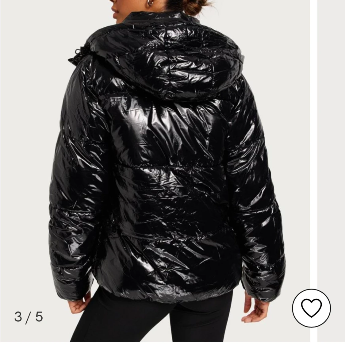 Glansig vinterjacka  - 90