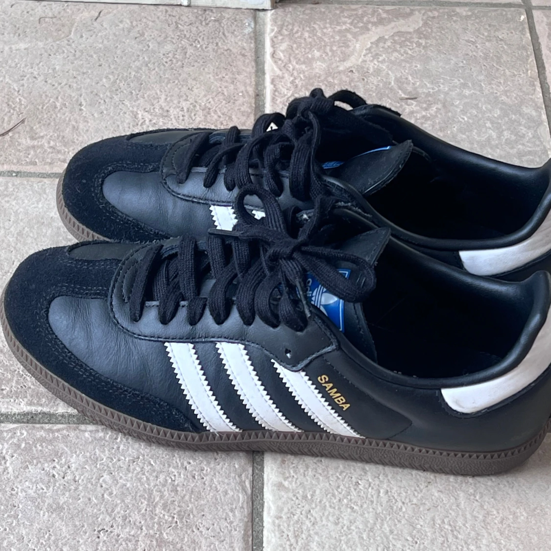Svarta Adidas Sambas - 90
