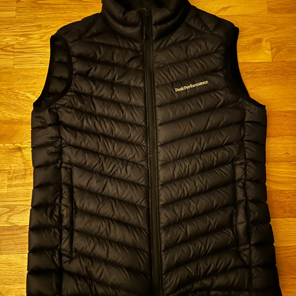 Peak performance väst