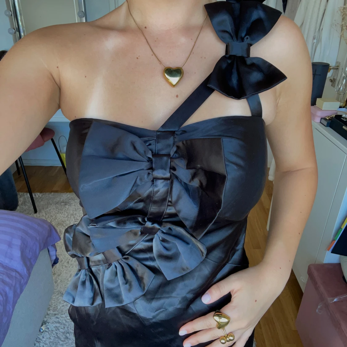 Rosettklänning svart