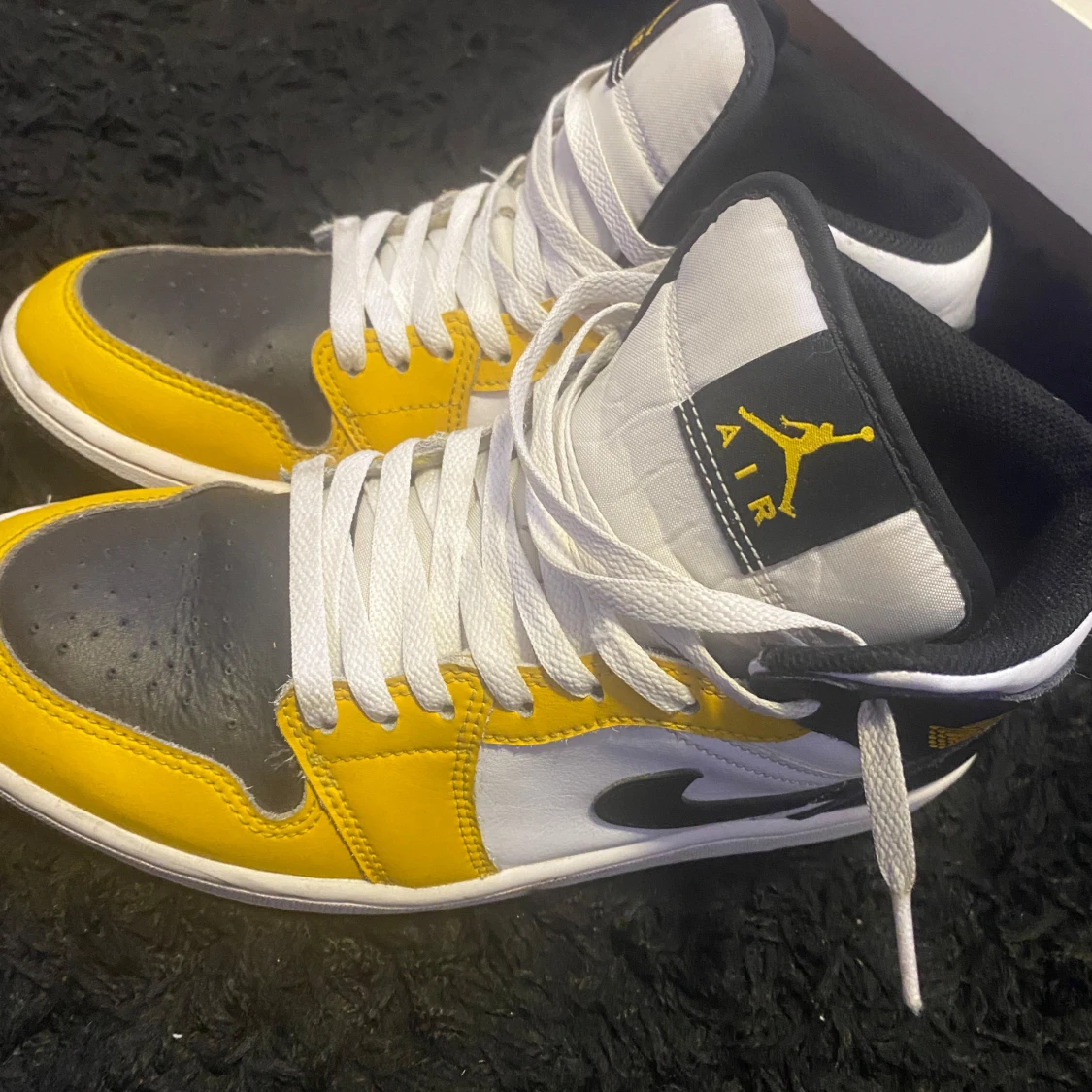 Priset kan diskuteras  - 90