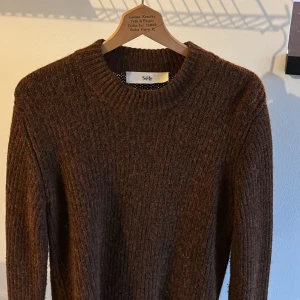Sefr knit ull storlek L  - Stickad tröja från Sefr 100% ull  Storlek L  