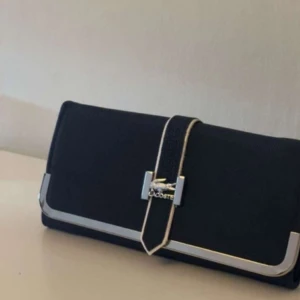 Lakost  - Jätte fin blonbok 