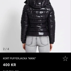 Intressekoll på lager 157 puffer jacka - 💗Intressekoll💗 på min lager 157 puffer jacket som inte används och var lite kort i ärmarna för mig. Aldrig använd och i nyskick men utan lapp, Den är slut såld så säljs för bra pris. Hör av er privat om ni vill köpa innan ni trycker på köp nu!💗