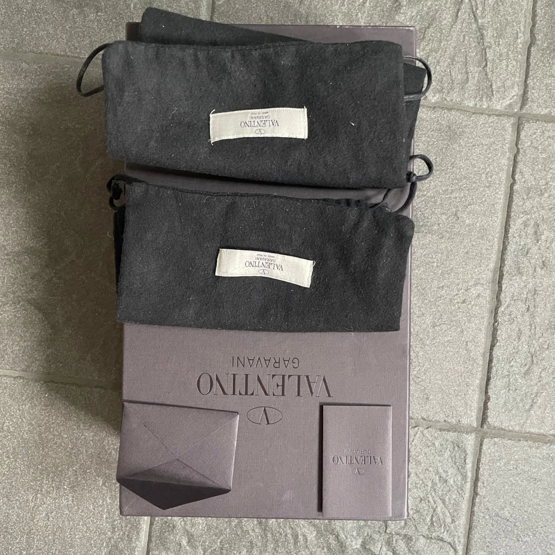 Valentino flycrews⚫️ - 90