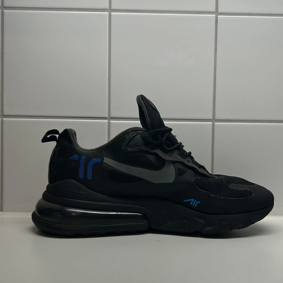 Nike Air Max 270 React - 91