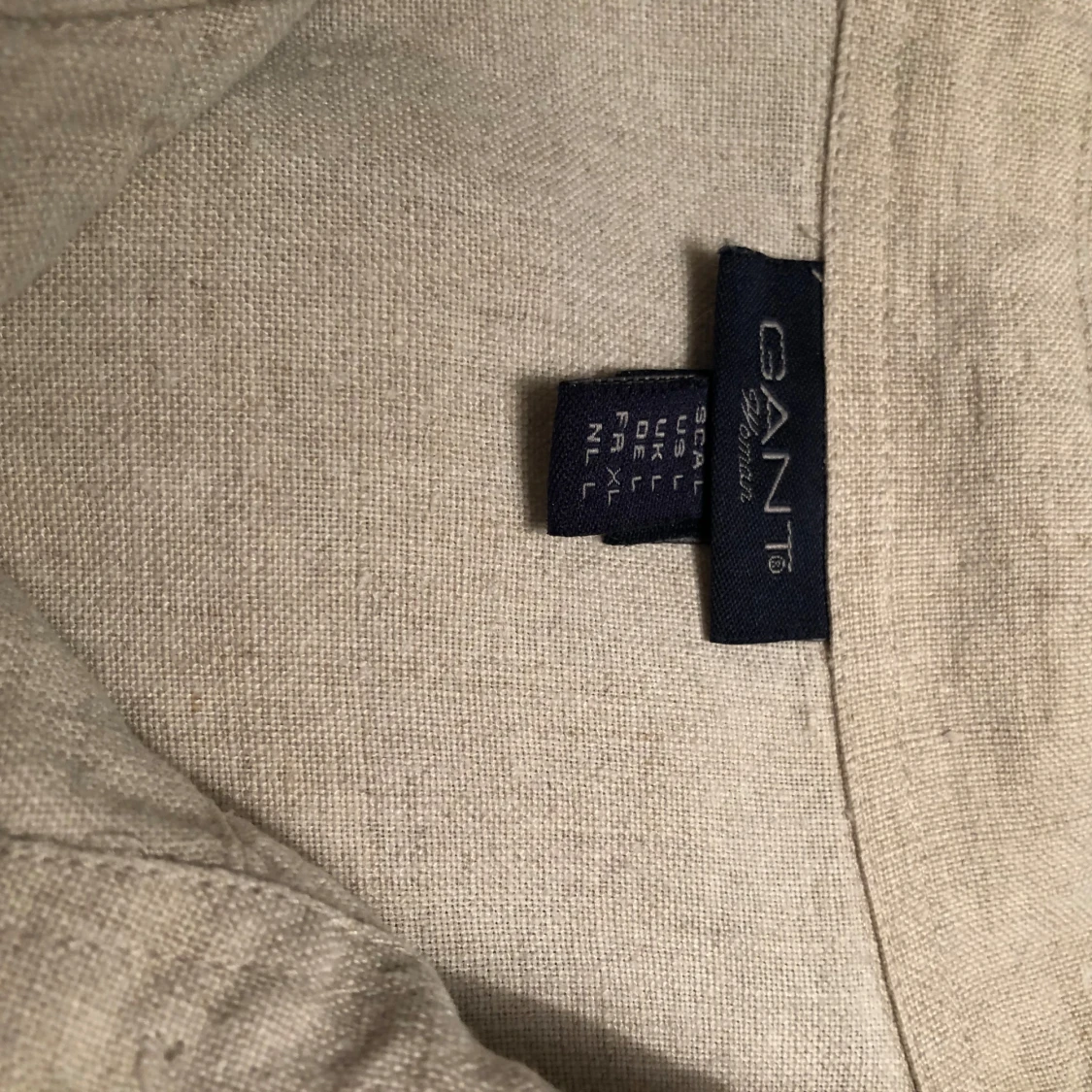Beige linnejacka från GANT - 91