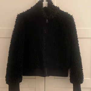 Teddy jacka  - Supersöt Teddy jacka från zara💕