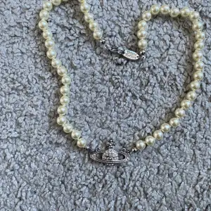 Vivienne Westwood Pearl Necklace  48cm