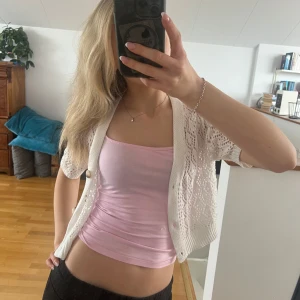 Bolero kofta - Supersöt bolero kofta, knappt använd 😍