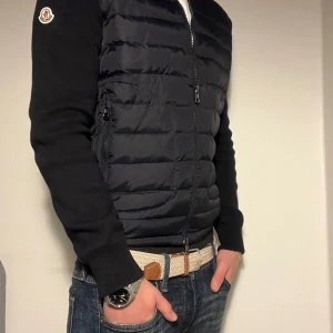 Moncler cardigan  - Size s  Nfc scan 