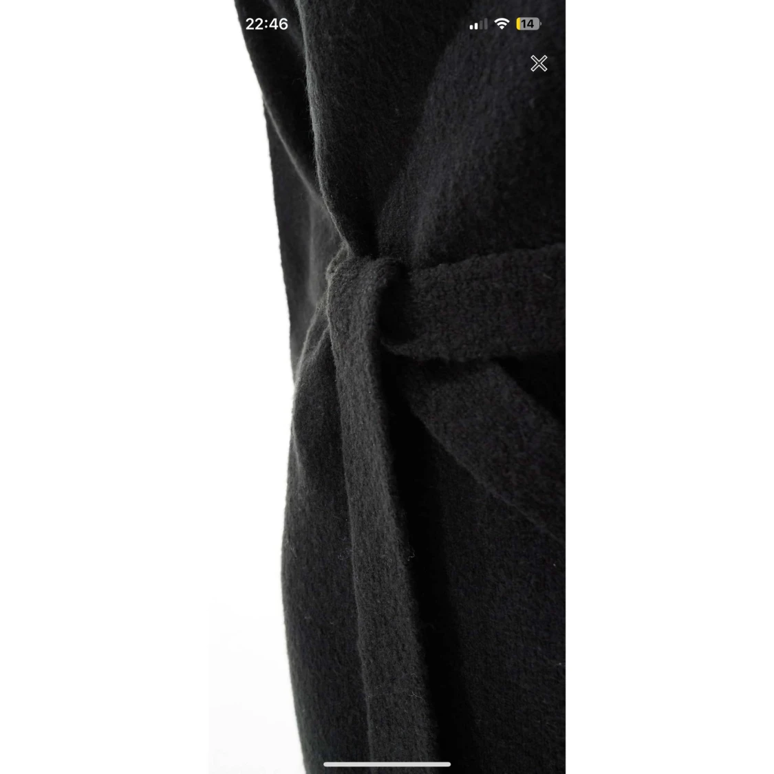 Svart stickad långklänning med bälte - 92