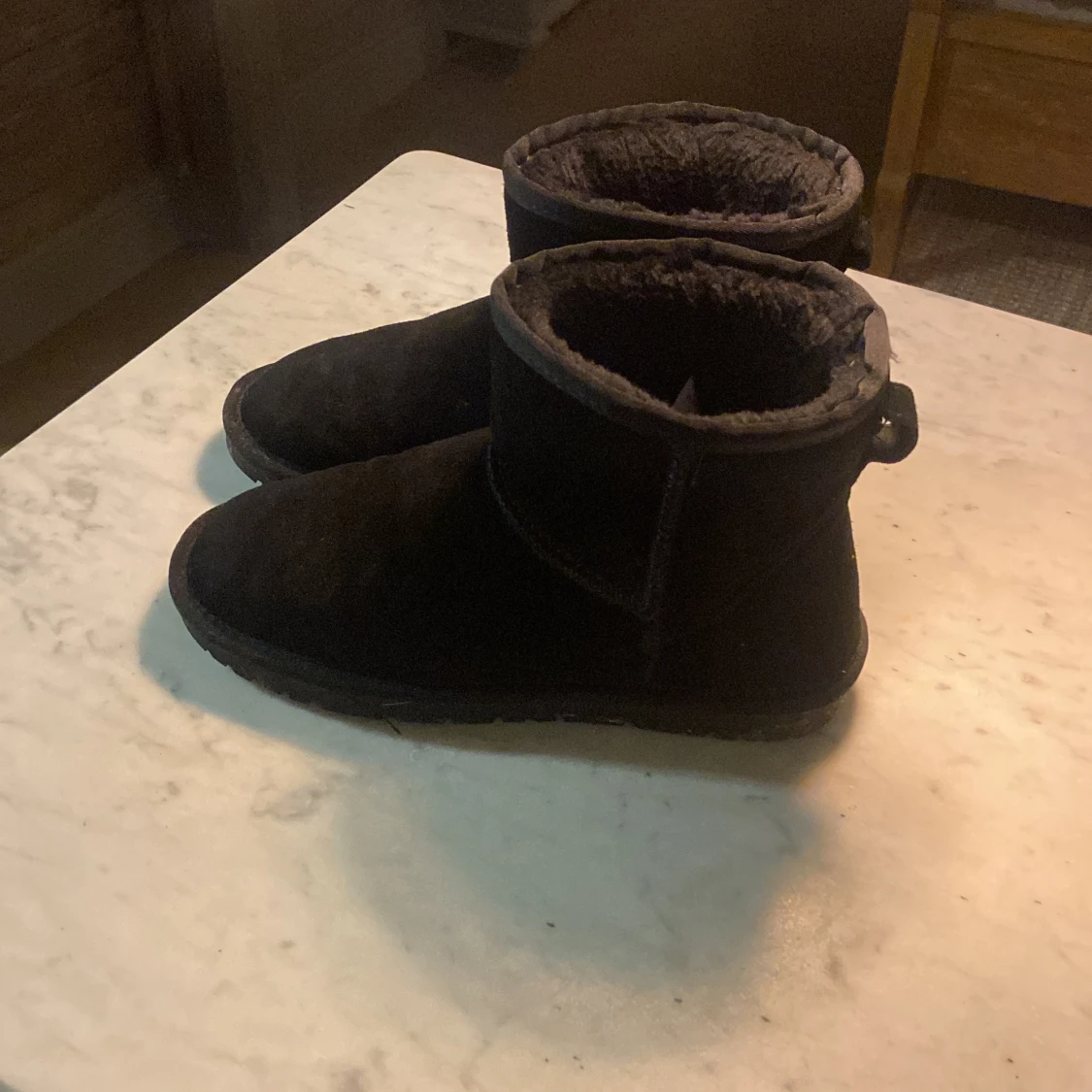 Uggs Svarta  - 90