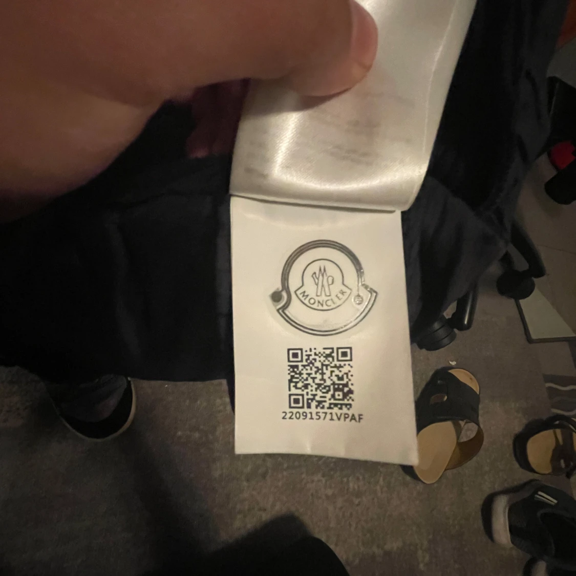 Mörkblå dunjacka från Moncler - 91