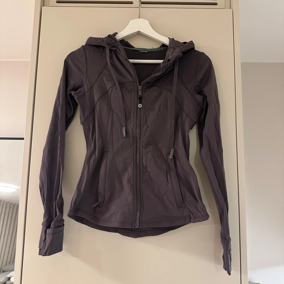 Define jacket lululemon - 90