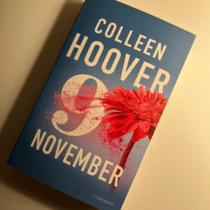 9 November - Boken '9 November' av Colleen Hoover..