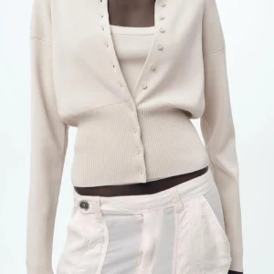 Zara kofta  - Super fin, aldrig använd. Xs