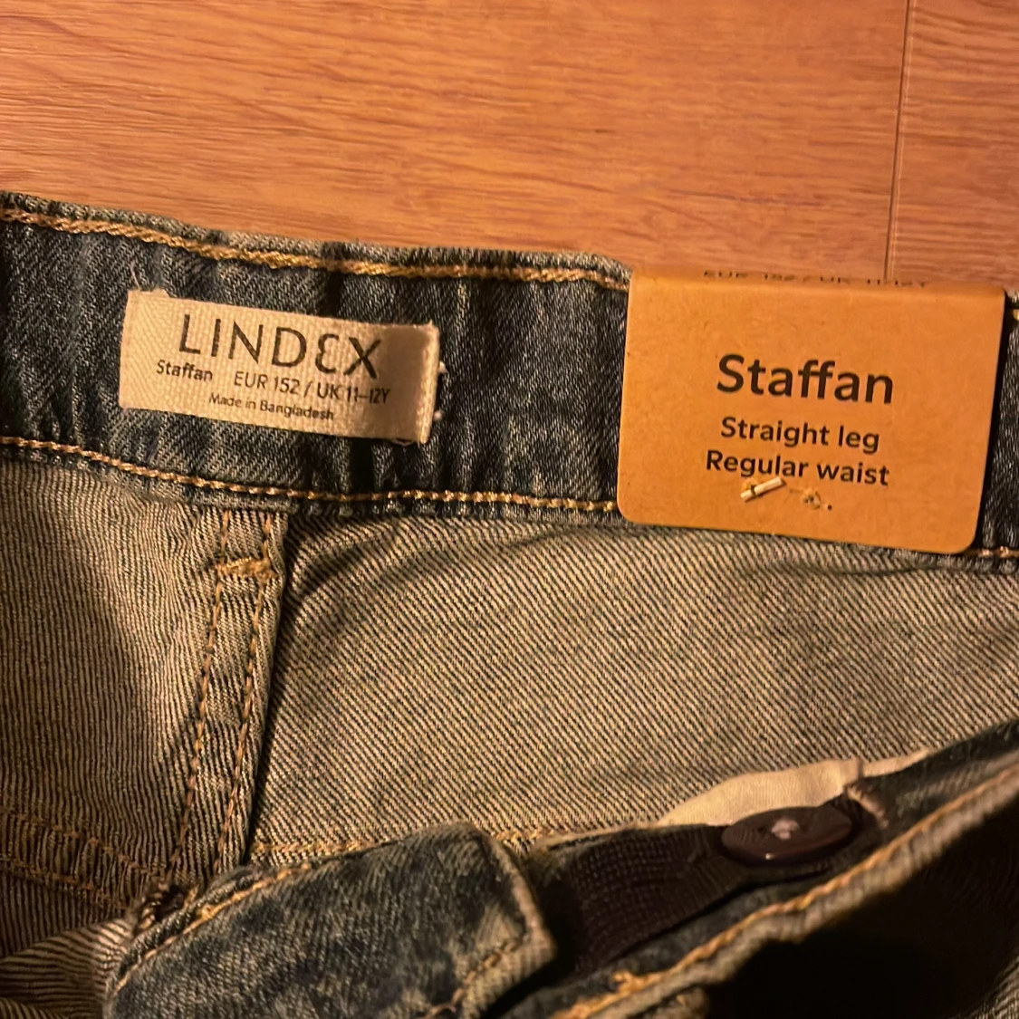 Blå jeans från Lindex - 91