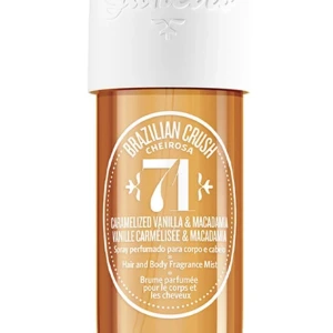 Brazilian Crush Cheirosa 71 - En doftspray för hår och kropp med en ljuvlig doft av karamelliserad vanilj och macadamia. Flaskan är brun med en vit kork och har en elegant design. Perfekt för att ge en söt och varm doft. Aldrig använt fick i julklapp men har redan precis samma så vill bli av med denna ‼️PRIS GÅR ATT DISKUTERA ‼️