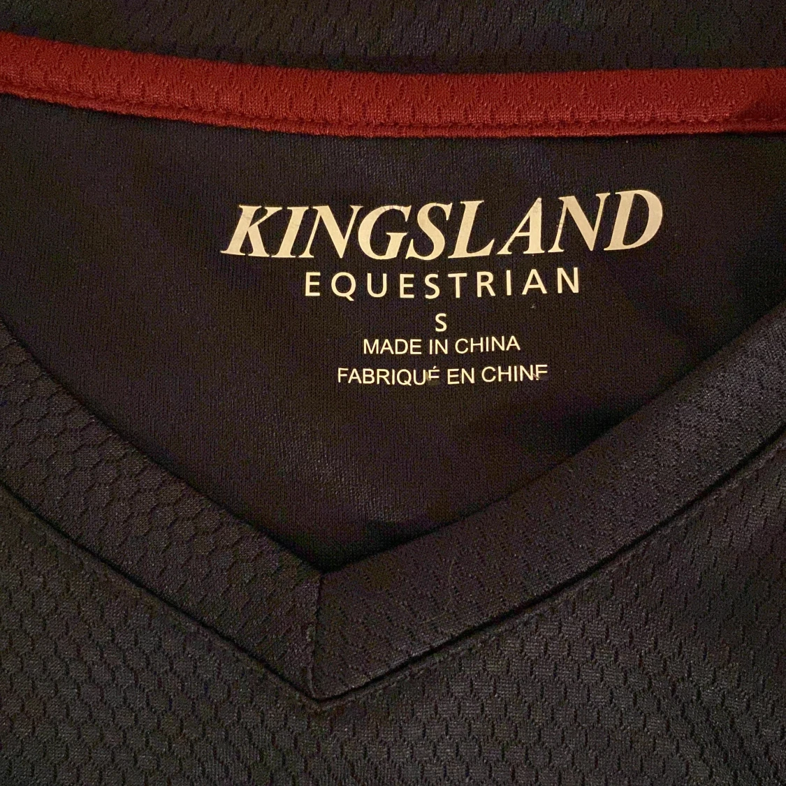 Svart t-shirt/ridtröja från Kingsland - 93