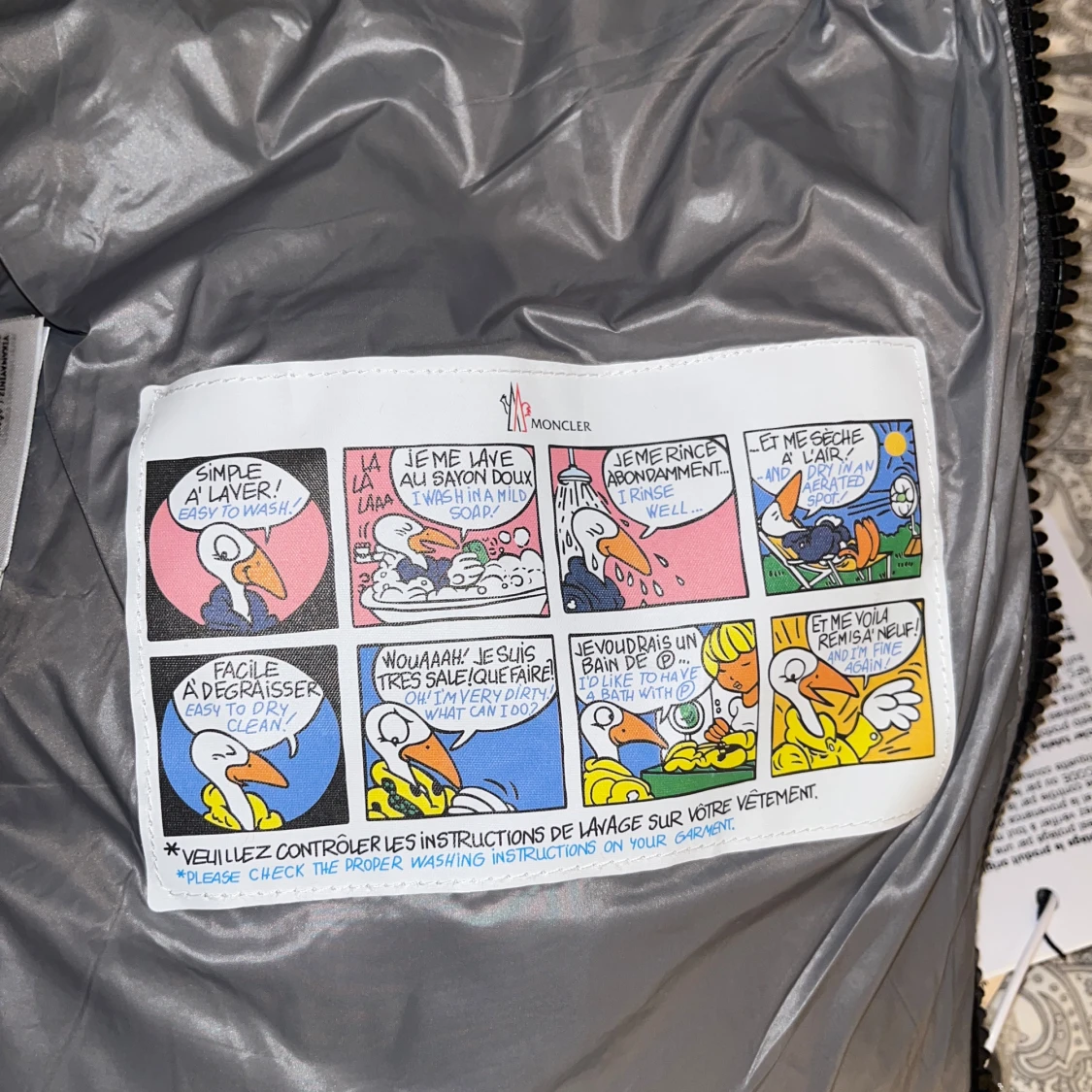 Svart pufferjacka från Moncler - 93