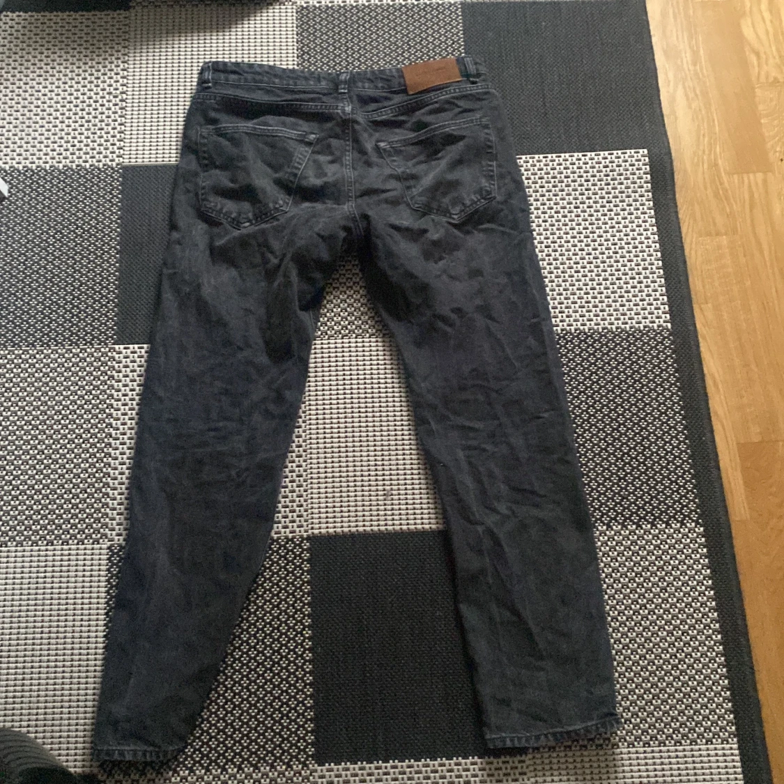 Svarta jeans från Jack & Jones  - 91