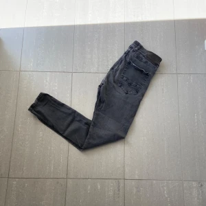 Replay Jeans  - Säljer nu dessa replay jeans, skriv för fler bilder/frågor🙌🏼