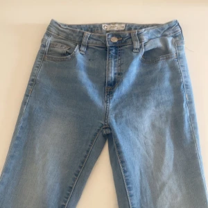 Blue jeans bootcut - Nya, oanvända. Passar inte mig 💗