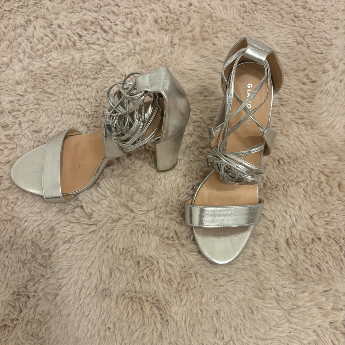 Silver högklackar  - 90