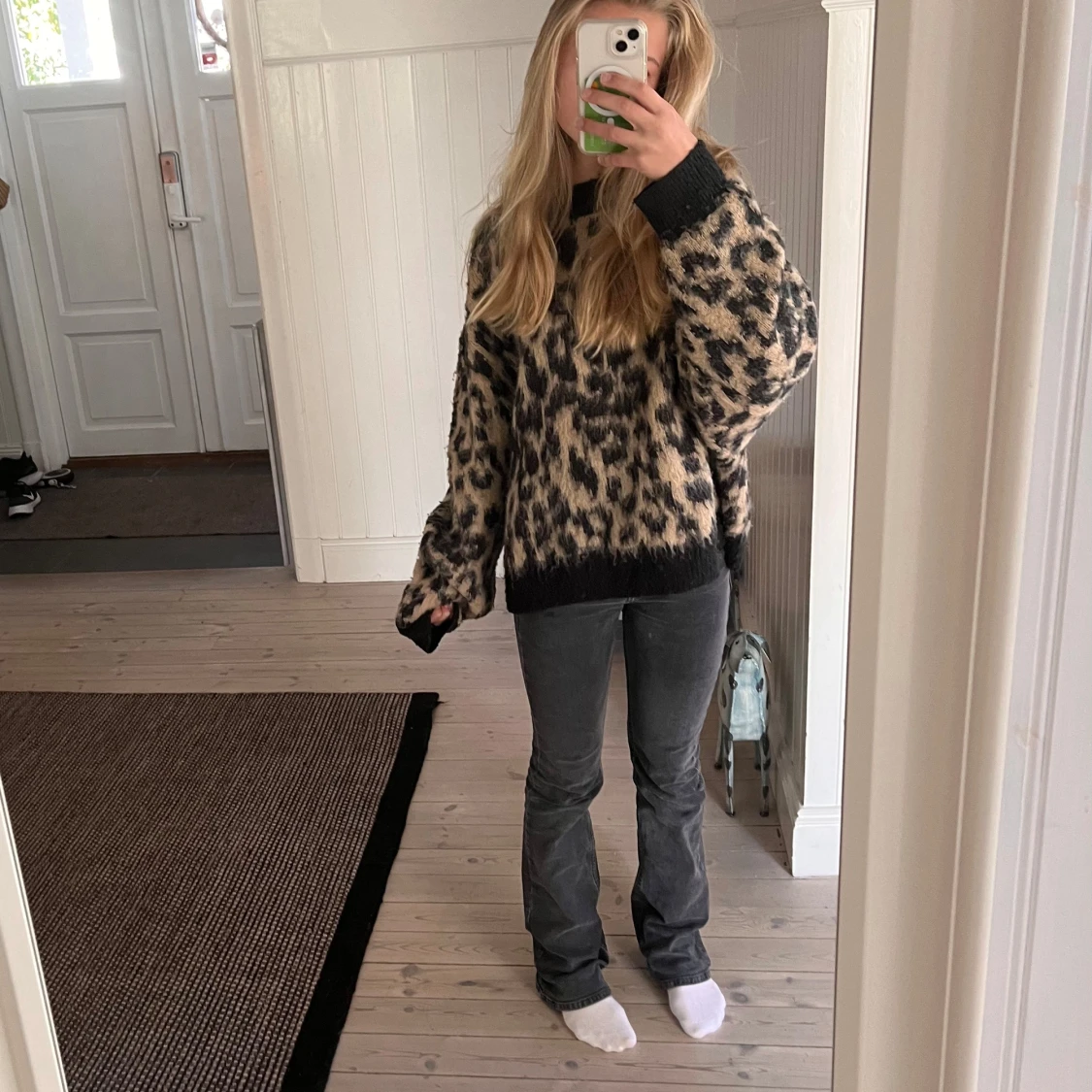 as snygg leopard mönstrad tröja!! - 91