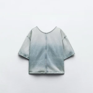 Jeans topp - Jättefin jeans topp från zara, använd max 5 gånger🩷 pris går att diskutera