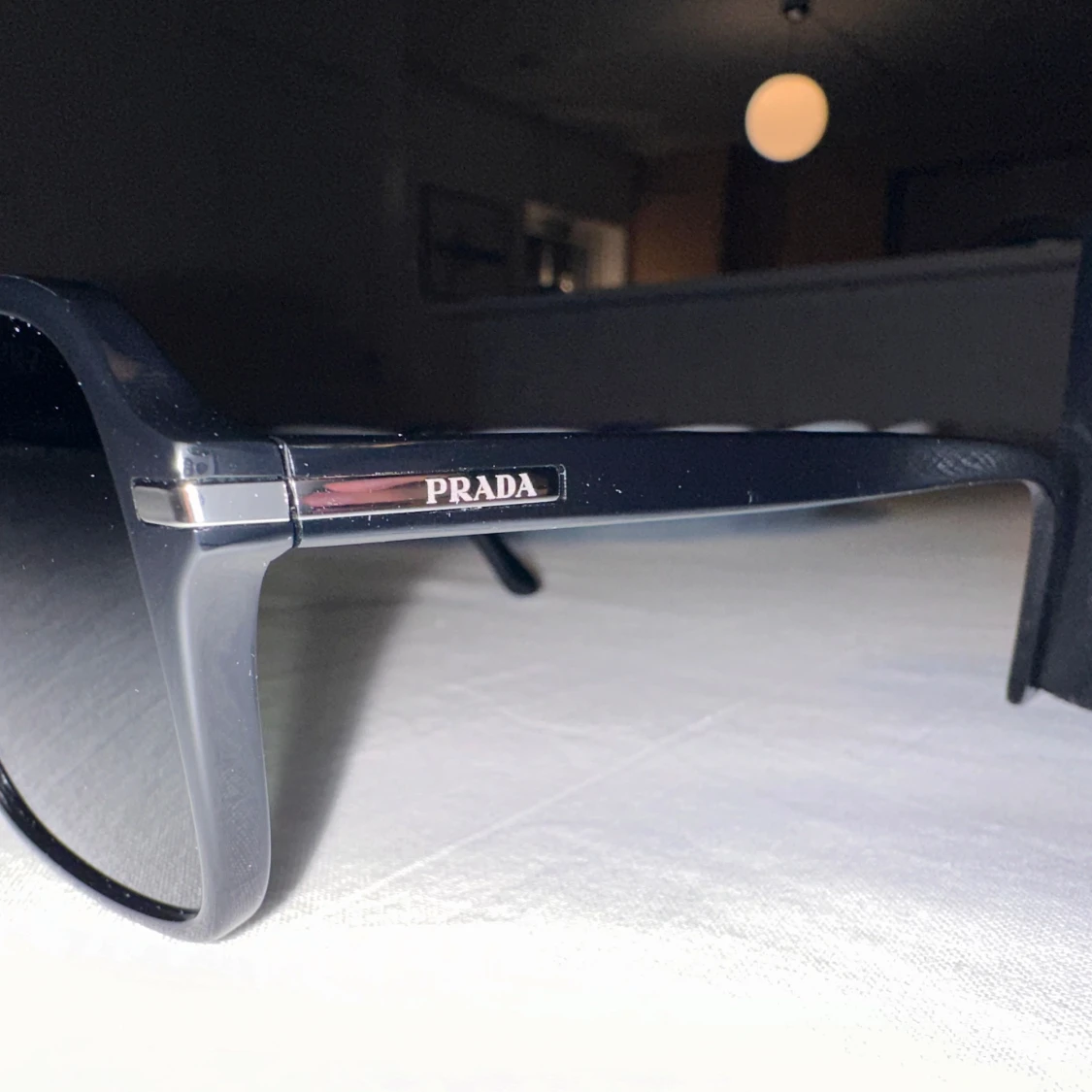 Prada solglasögon  - 91