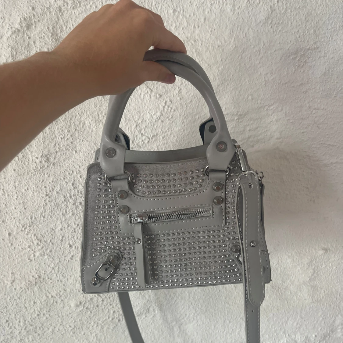 Grå väska - 90
