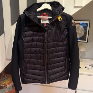 Parajumper jacka - En Parajumper jacka i ny skick! 