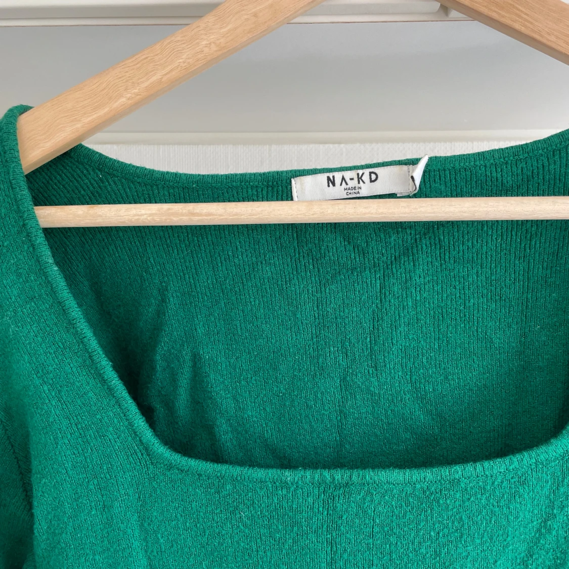 Stickad tröja M-L  - 92