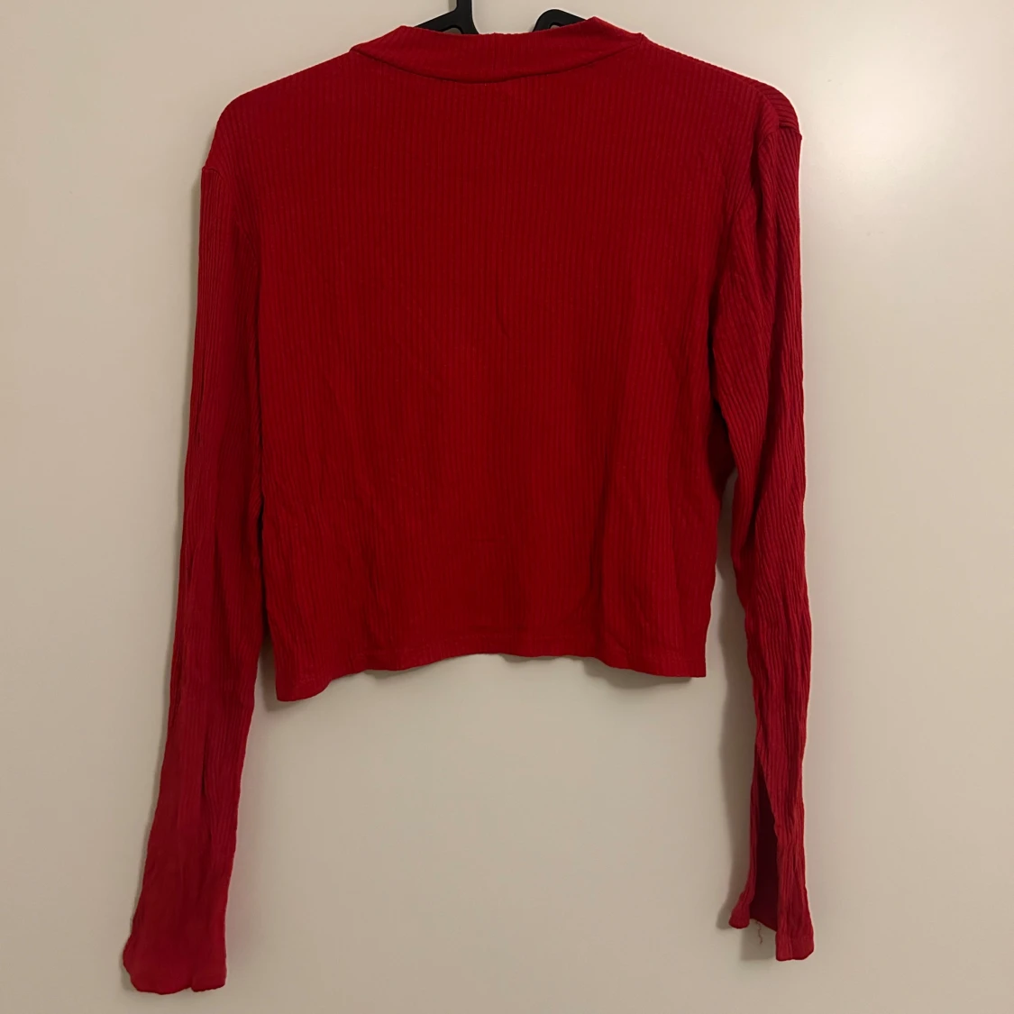 Röd långarmad från H&M - 90