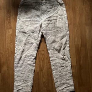 Skagen linne byxor - Snygga Skagen linnebyxor med 100% linne. 