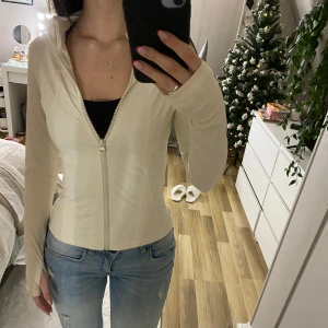 Träningsjacka/tröja  - Super fin tröja med dragkedja💕