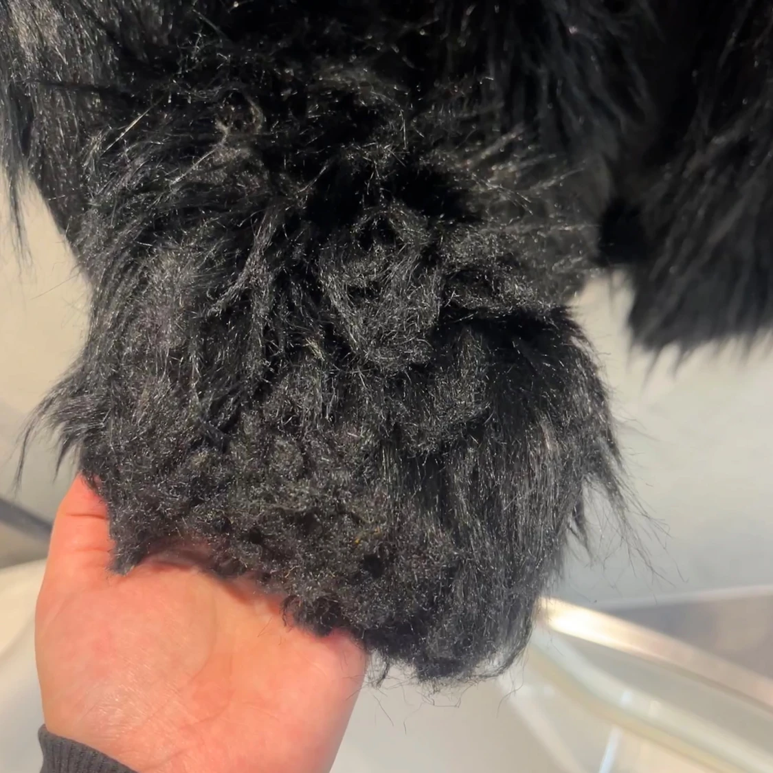 Svart pälsjacka från Bik Bok - 92