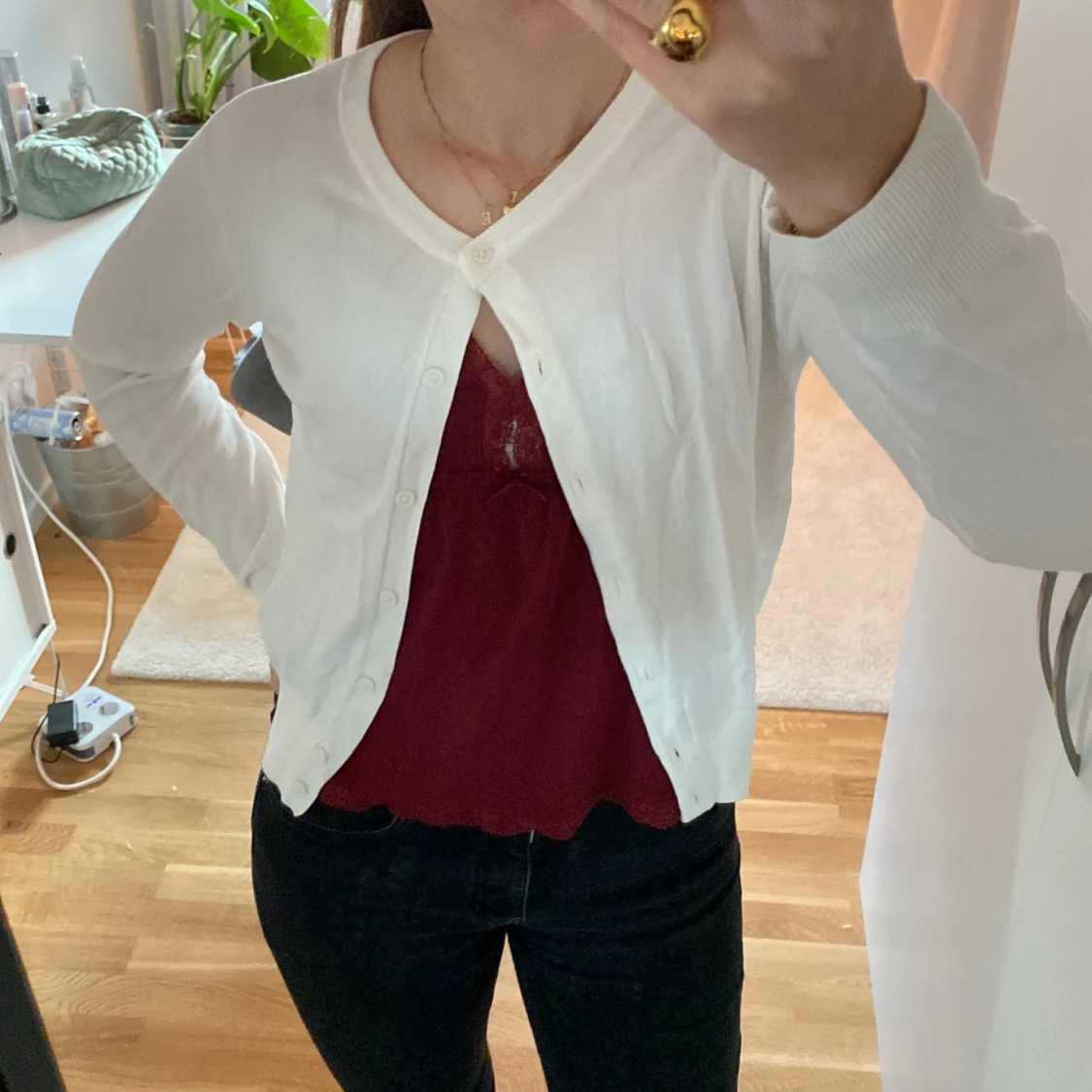 Vit kofta från H&M (kontakta mig innan köp)