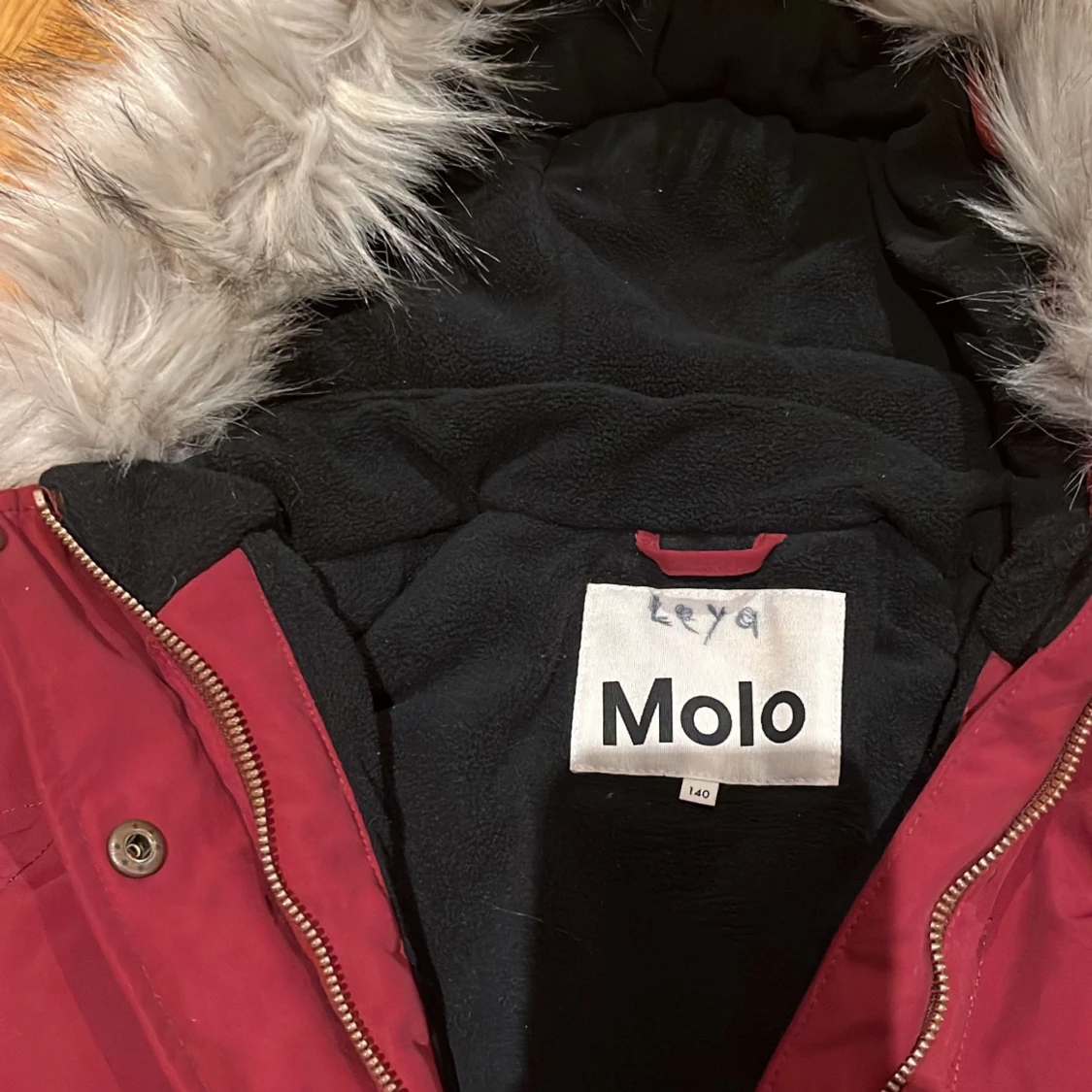 Vinröd jacka från Molo - 92