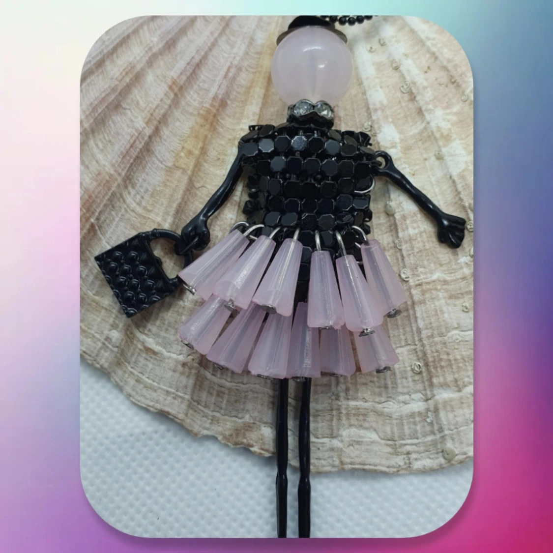 Läckert halsband - docka - 1