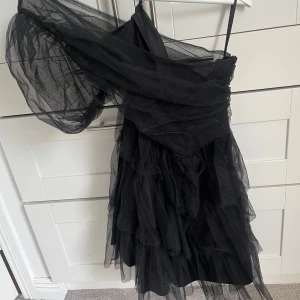 Volang klänning  - Super söt klänning 💕